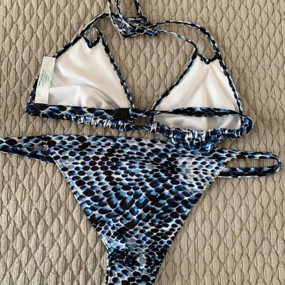 ASOS Swim Snakeskin / Mermaid Bikini Set 🧜🏼‍♀️ - Picture 2 of 5